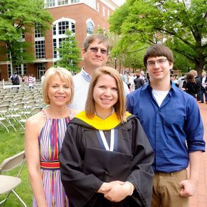 Meet your Posher, Loreen